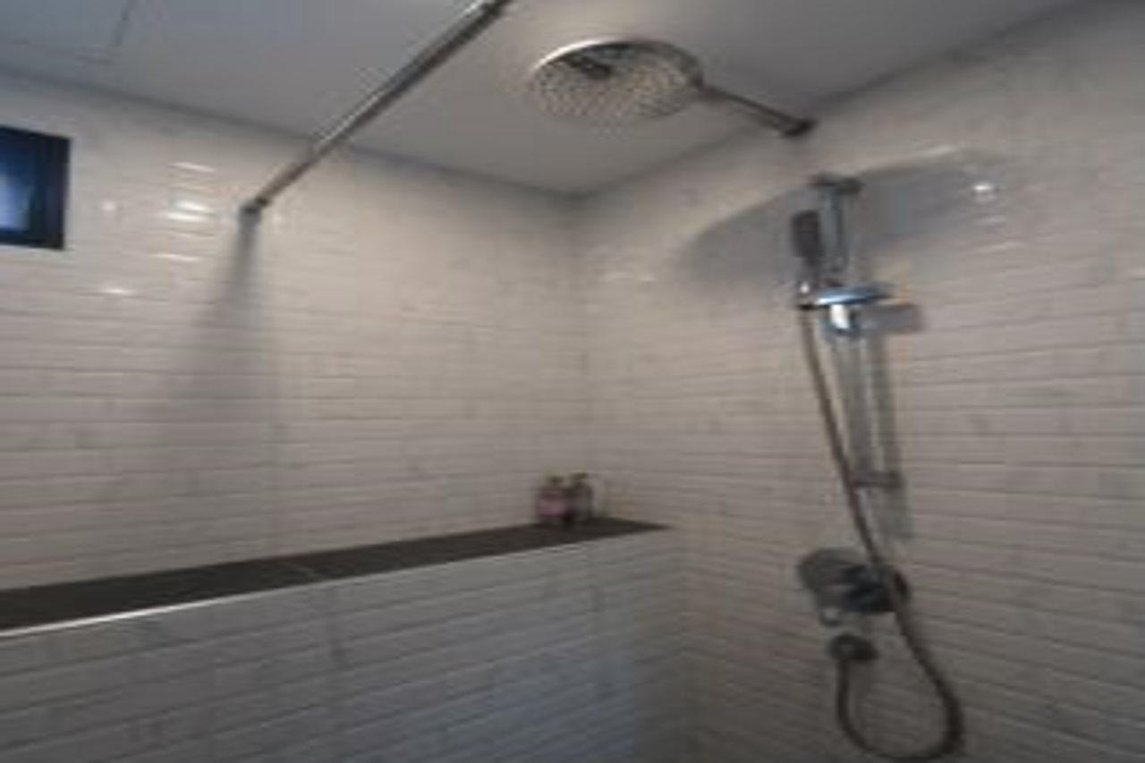 Roomquest Sukhumvit36 Bts Thonglor Bangkok Exteriör bild