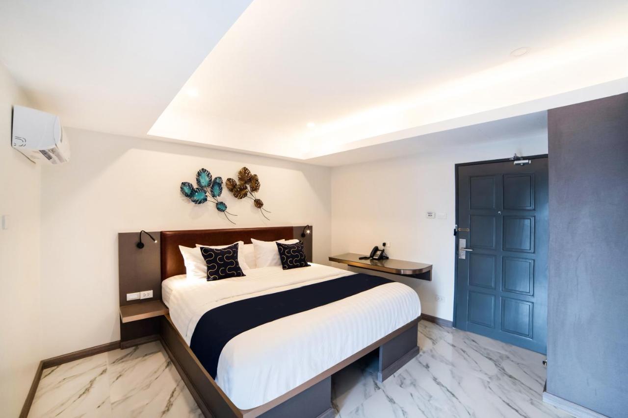 Roomquest Sukhumvit36 Bts Thonglor Bangkok Exteriör bild